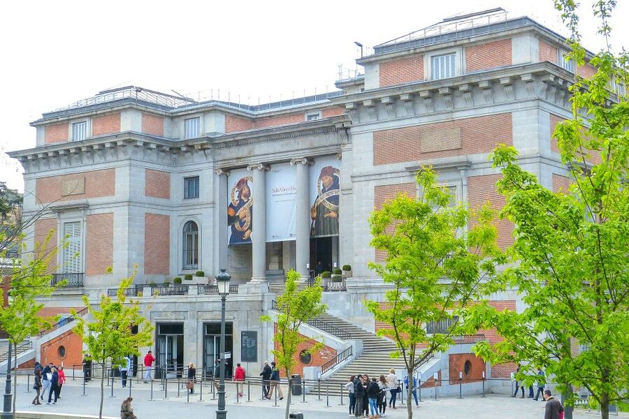 Madrid: Small Group of Prado Museum Tour & Optional Tapas - Prado in 90 minutes to 2 hours: what that time actually buys you