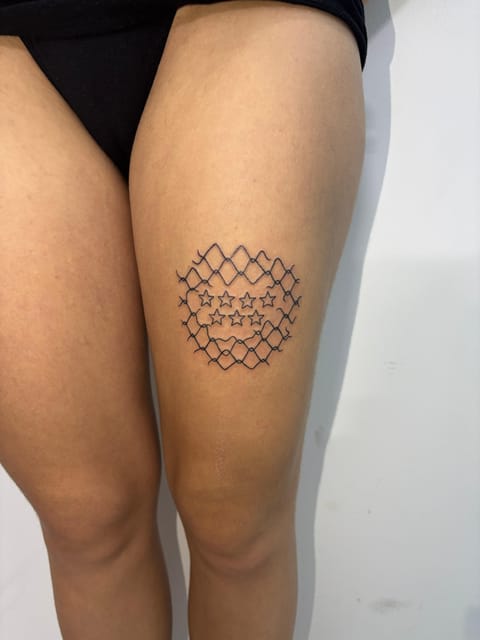 MADRID: SMALL TATTOO - Meeting Woman Tattoo Studio and Choosing Your Tattoo Spot