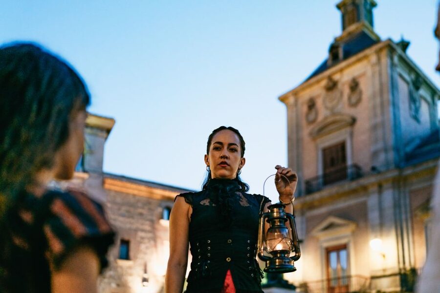 Madrid: Spanish Inquisition and Legends Evening Walking Tour - Key highlights at a glance