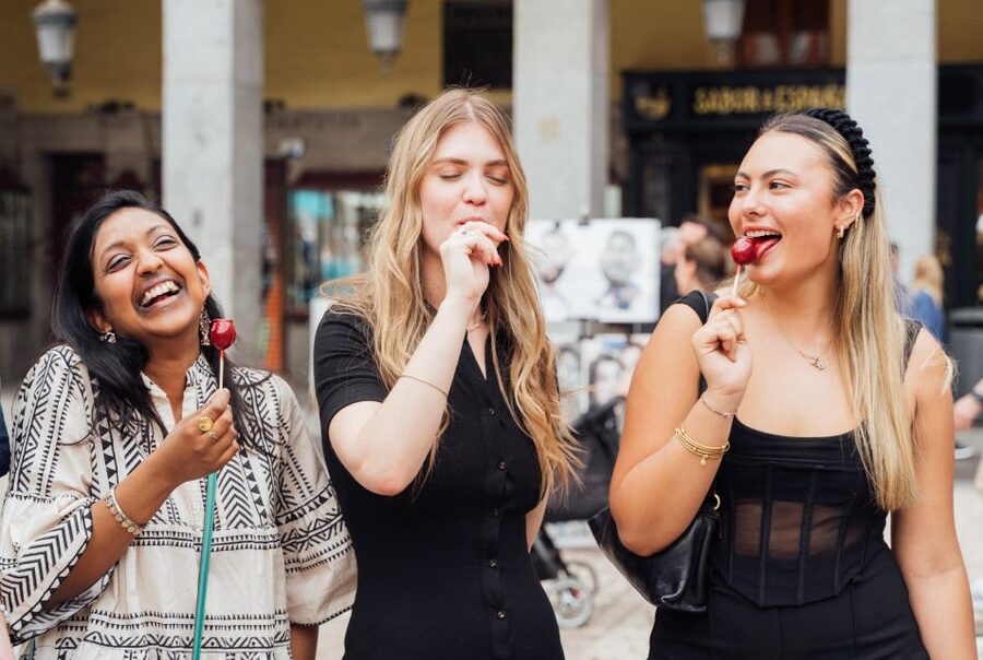 Madrid: Tapas Food Tour with Drinks and Food - How hungry to arrive (and how to pace your night)