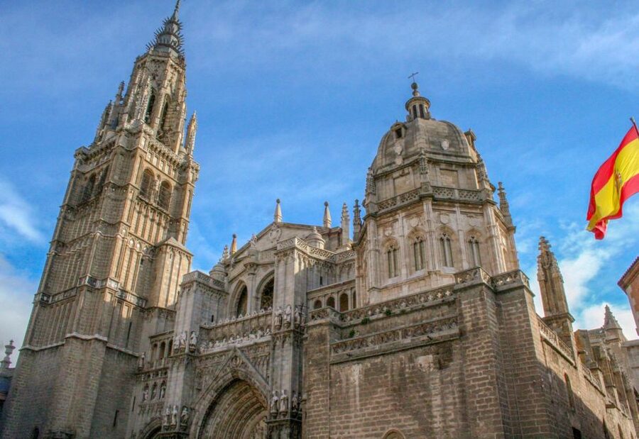 Madrid: Toledo Day Trip with Winery Visit and Wine Tasting - Finca Loranque winery visit, the 2-hour tasting experience