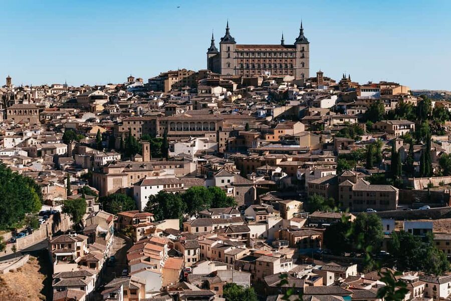 Madrid: Toledo & Segovia Full Day Guided Tour with Alcázar - Guides Who Turn Stone Into Stories