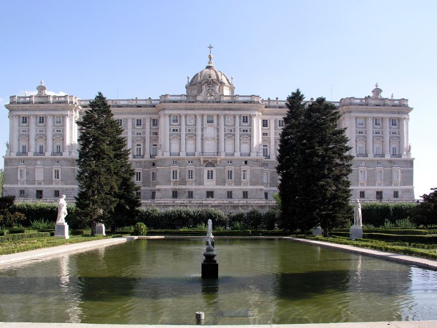 Madrid: Visit to the Royal Palace & Walking Tour of the City - A note on waiting: skip the line, but not the palace process
