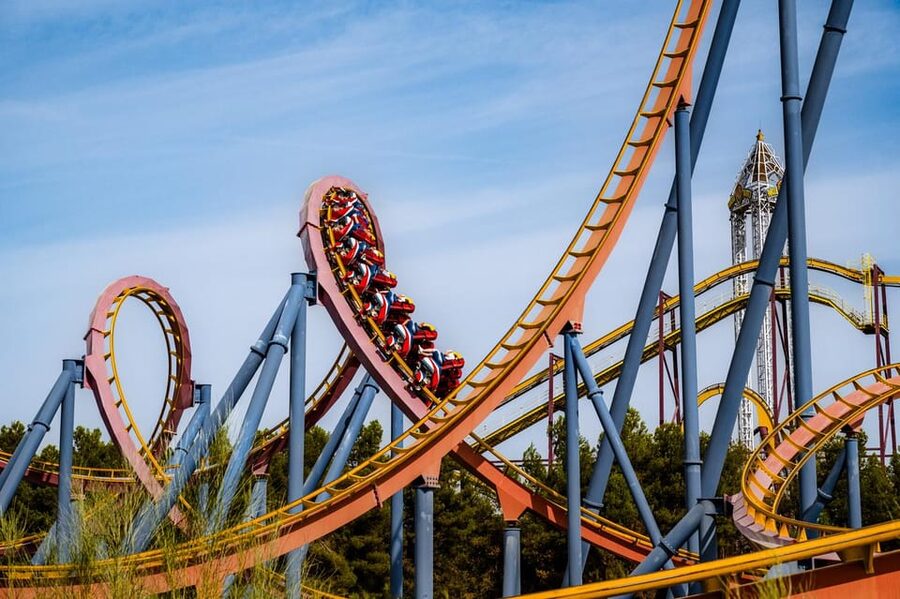 Madrid: Warner Park Entry Ticket - DC Super Heroes World and Batman Gotham City Escape