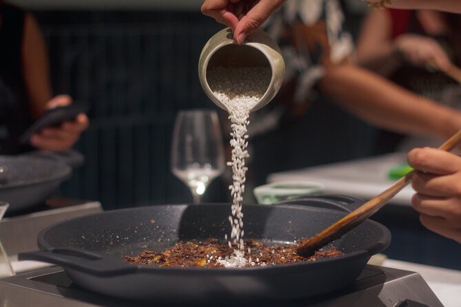 Paella Cooking Class in Madrid with Bottomless Wine Pairing - Timing, Group Size, and How It Feels for Couples and Solo People