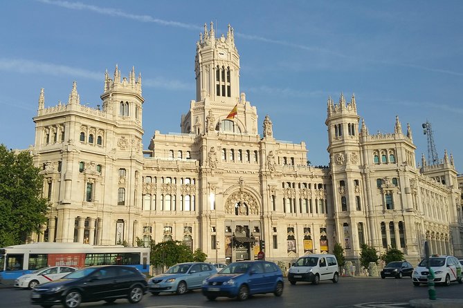Panoramic Private Tour Madrid with hotel pick up - Pickup, luxury vehicle time, and how the tour starts smooth