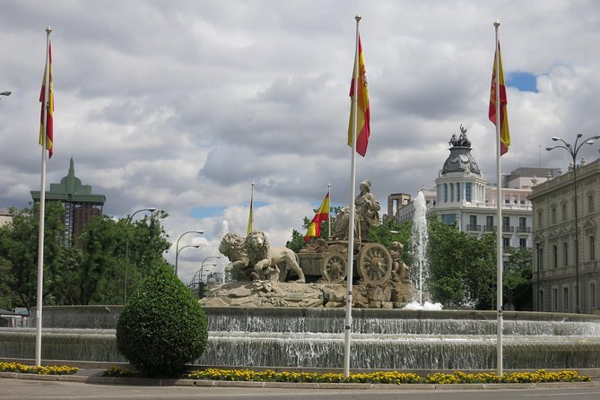 Panoramic Private Tour Madrid with hotel pick up - Barrio de las Letras: where the streets still smell like stories
