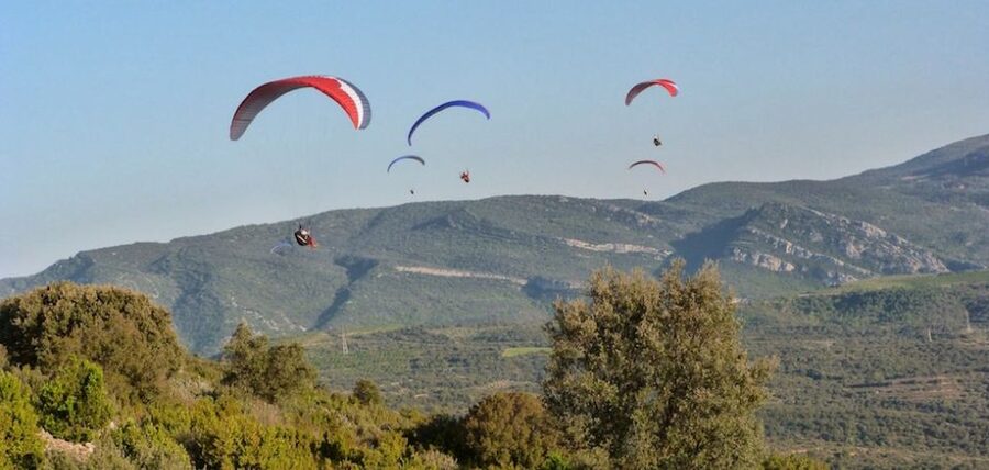Paragliding Tandem Flight from Madrid - The flight: 600 to 800 vertical meters, and why time varies