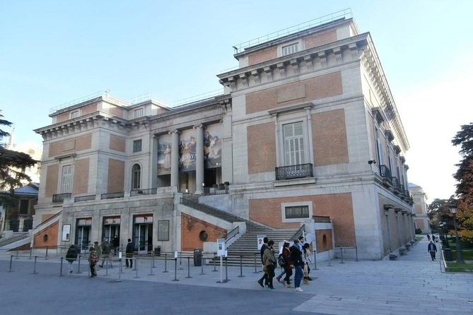 Prado Museum with Reina Sofia Museum Guided Tour - Timing and crowd reality: why 9:45am feels both smart and busy