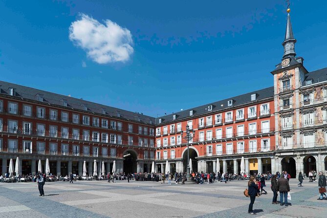 Private 3-Hour Group Tour in Madrid - Why This Old Town Walk Works in Madrid