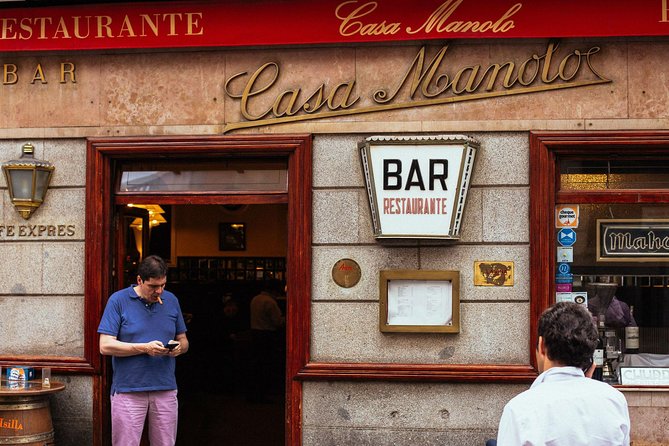 Private City Kickstart Tour: Madrid - Plaza Mayor in 10 minutes: the city’s central stage