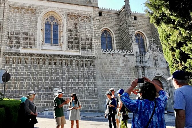 Private Full-Day Guided Tour from Madrid to Toledo in a Luxury Vehicle - Toledo’s Jewish Quarter: Santa Mª La Blanca and the story of surviving layers