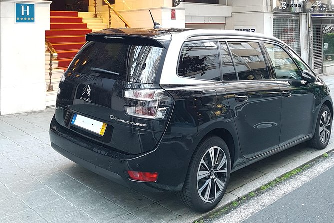 Private transfer from Madrid to Lisbon - Comfort and Practical Perks: Air Conditioning, WiFi, and Room for Luggage