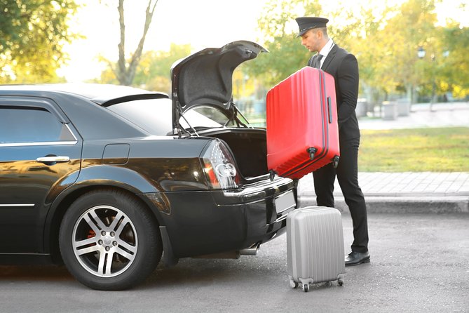 Private transfer to Madrid Airport (MAD) - Price and Value: When $39.38 Per Person Makes Sense