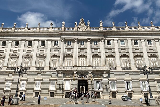 Royal Palace Madrid Small Group Tour with Skip the Line Ticket - The small-group size that keeps things enjoyable