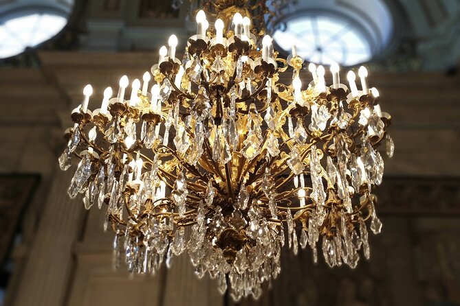Royal Palace Madrid Small Group Tour with Skip the Line Ticket - Audio headsets: the secret to hearing the guide