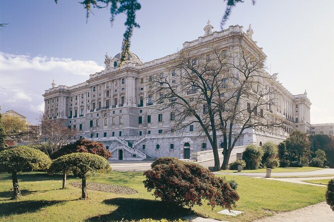 Royal Palace of Madrid Early Entrance Tour Skip-The-Line Ticket - Early access at the Royal Palace of Madrid, what changes