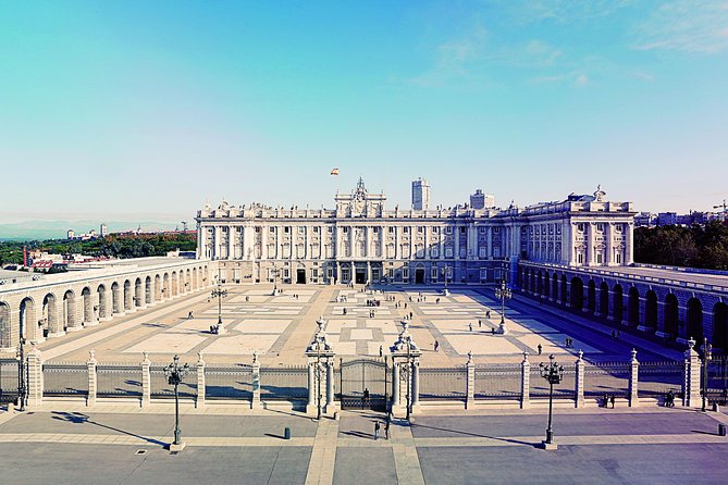 Royal Palace of Madrid Early Entrance Tour Skip-The-Line Ticket - Royal art, armor, and the oddball treasures that make it fun