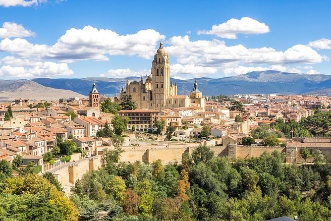 Segovia, Avila & Toledo: Small Group Guided Tour from Madrid - Segovia first, where the Roman aqueduct sets the tone