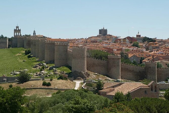 Segovia, Avila & Toledo: Small Group Guided Tour from Madrid - Toledo next, the city of 3 cultures and the main event