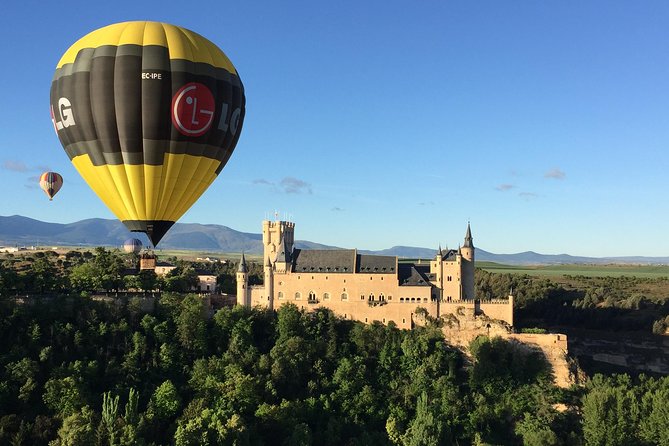 Segovia from the Skies: Sunrise Balloon Ride - Landing and Repacks: The Part People Don’t Plan For