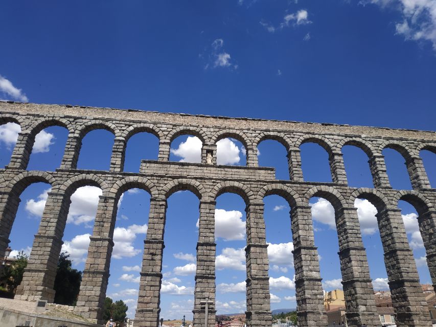 Segovia: Guided Walking Tour with Cathedral & Alcázar Entry - FAQ