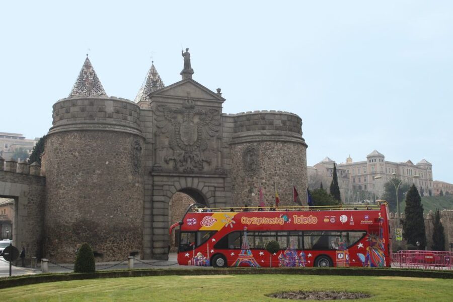 Toledo: City Sightseeing Hop-On Hop-Off Bus Tour & Extras - Jewish Quarter connections and the three-cultures story told by audio