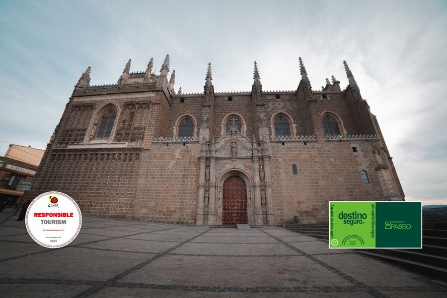Toledo: Guided Monument Walking Tour with Wristband Pass - Zocodover Square meeting point, plus what to wear