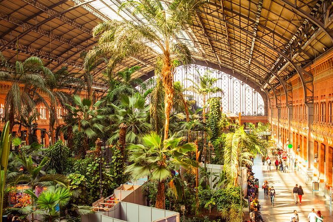 Toledo Private Tour with Cathedral & High Speed Train from Madrid - Casco Histórico Free Time: Use It for Lunch, Shopping, and One Worthwhile Detour