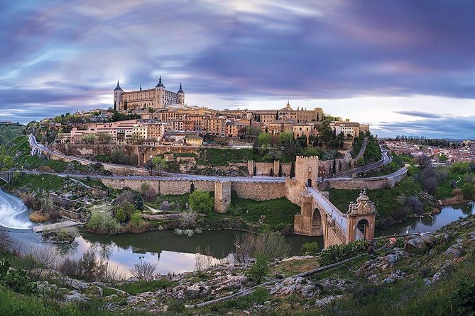 Toledo Tour from Madrid: Cathedral, Synagogue & St. Tome's Church - Catedral Primada: where the stop earns its reputation