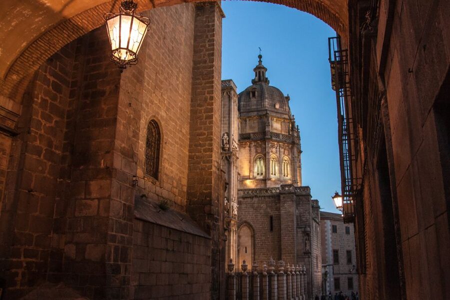 Toledo: Una Mágica noche Toledana - Your guide matters, and the storytelling style here can shine