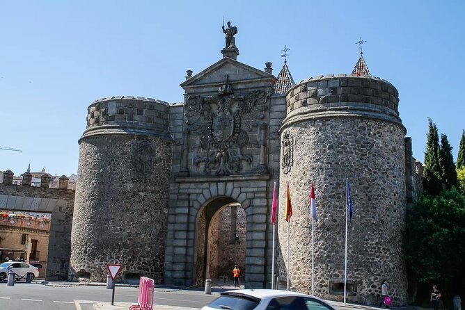 Toledo VIP TOUR with Private Transportation (max 5 people) - From Madrid to Puente de Alcántara, Roman Toledo in plain view