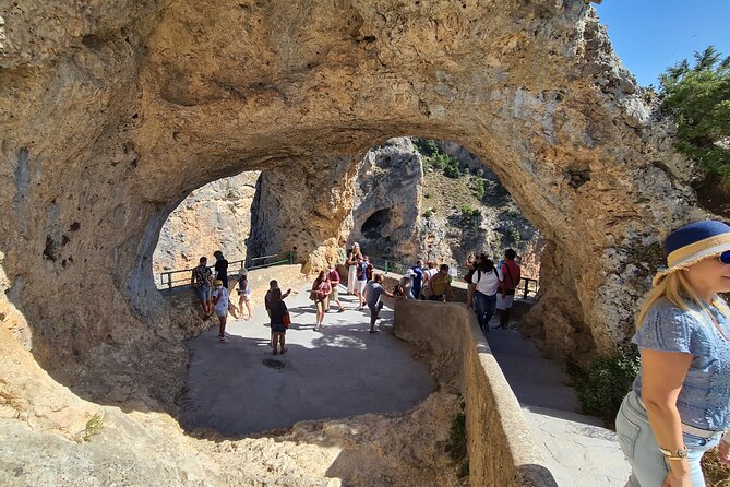 Tour from Madrid to Cuenca and the Enchanted City - Mirador Barrio del Castillo: Starting the Medieval Walking Tour