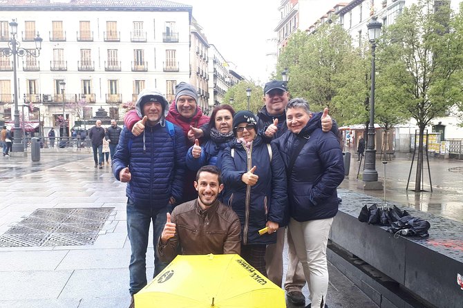 Tour "Madrid of the Austrias" | Old Town ❤️ - Mercado de San Miguel: a market stop that works even if you just snack