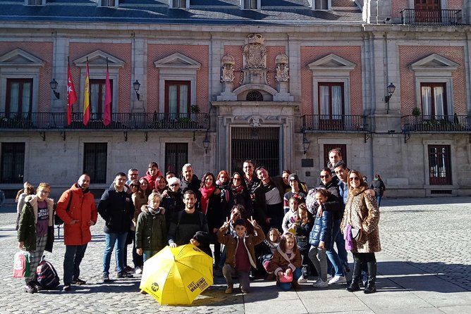 Tour "Madrid of the Austrias" | Old Town ❤️ - Plaza Mayor: the loudest square, the most useful orientation